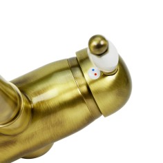 Cache vis eau réseau robinet Roma 2